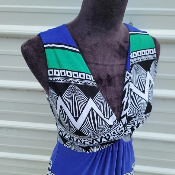 CHICO'S Sexy and Slimming Long Maxi Dress Beautiful Blue Green Blk NWT Sz 0 S(4) - Picture 4 of 13